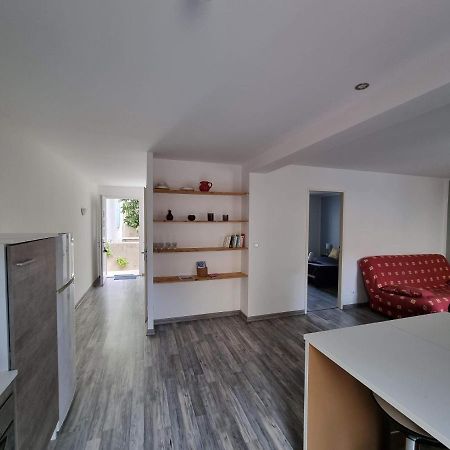 T2 Avec Terrasse 25M², Garage, Plein Centre-Ville Narbonne Buitenkant foto