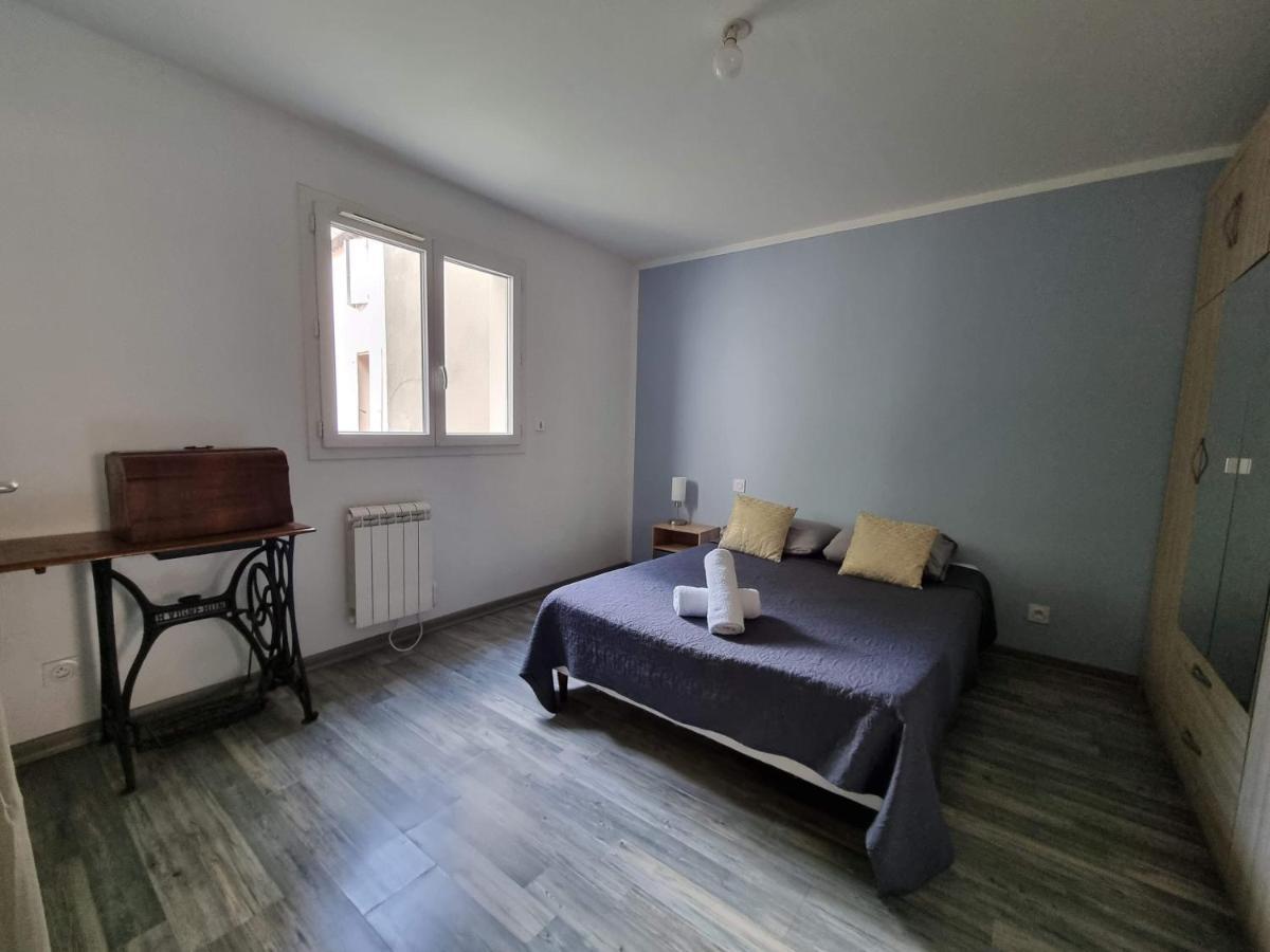 T2 Avec Terrasse 25M², Garage, Plein Centre-Ville Narbonne Buitenkant foto